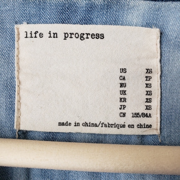 {life in progress} Lightweight Hooded Jean Jacket - Picture 3 of 5